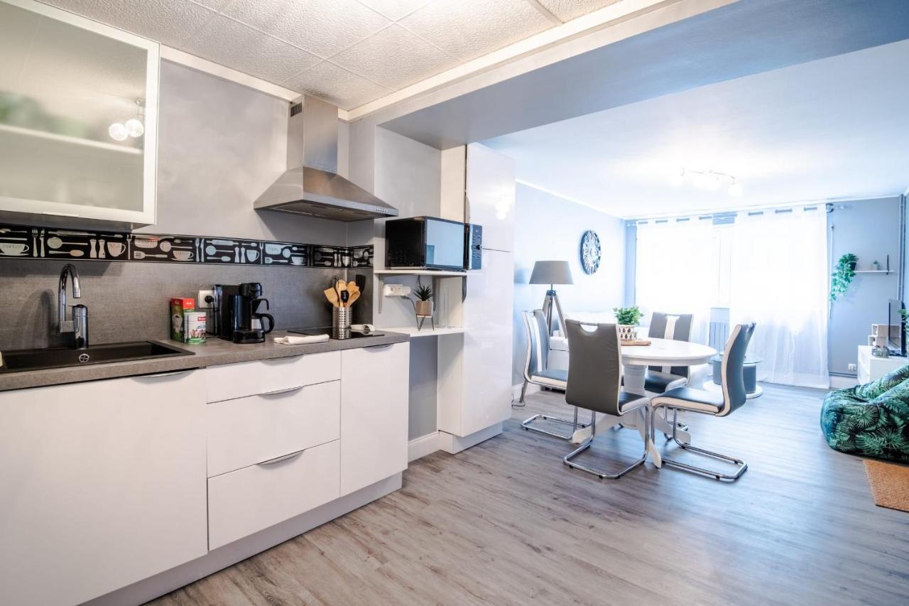 Ferienwohnung Charmant Logement En Plein Coeur Du Centre Ville D'Amboise Exterior foto