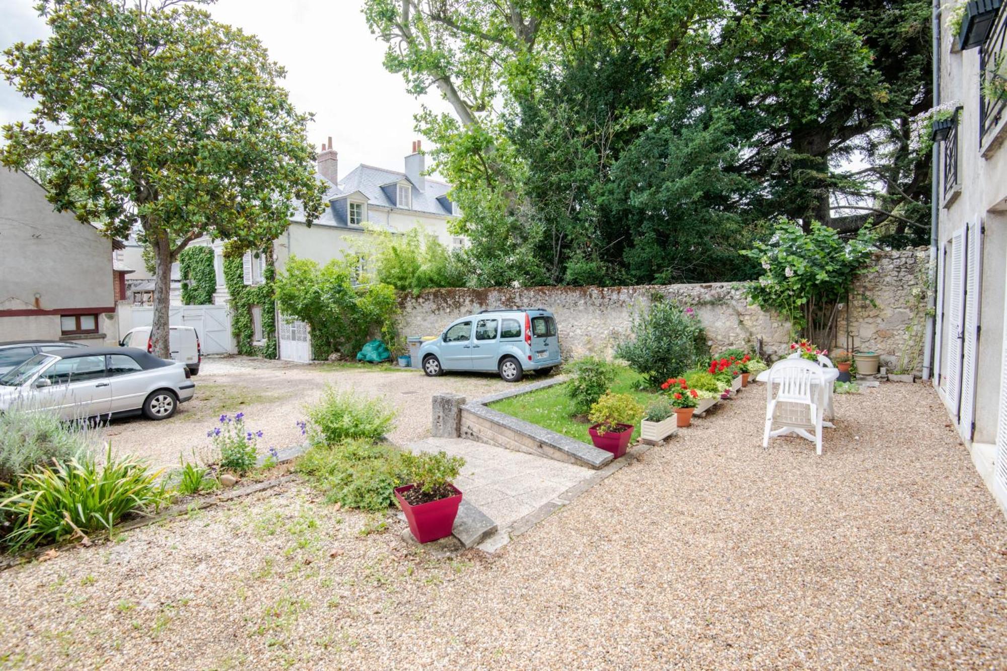 Ferienwohnung Charmant Logement En Plein Coeur Du Centre Ville D'Amboise Exterior foto